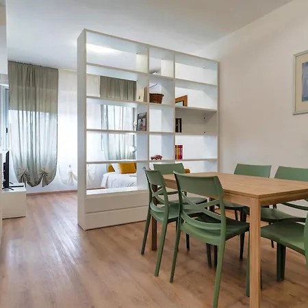 2 Min Metro - Sleeps 7 - 2 Bedroom - 2 Baths Apartamento *